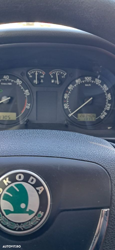 Skoda Octavia 1.6 - 4