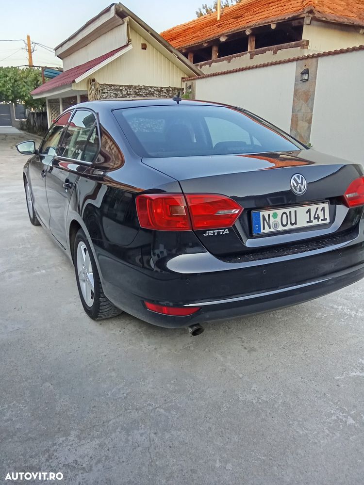 Volkswagen Jetta 1.2 TSI Life - 4