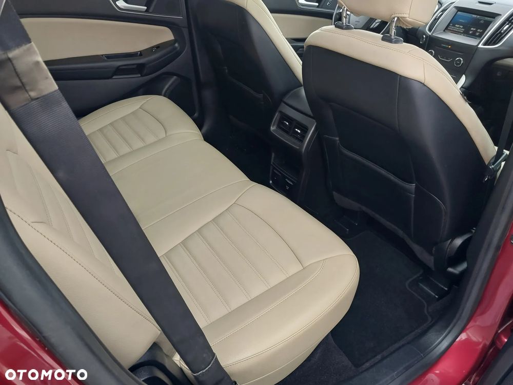 Ford Edge - 15