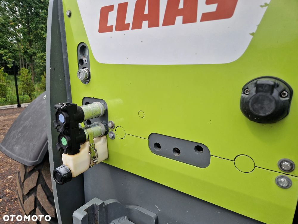 Claas SCORPION 732 - 18