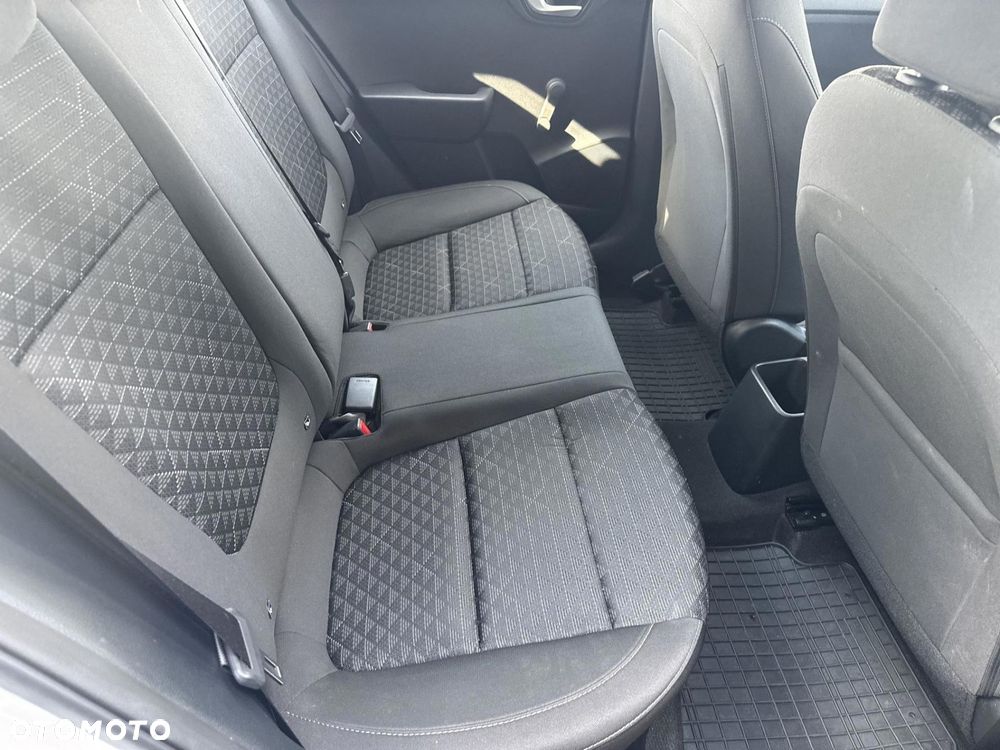 Kia Rio - 26