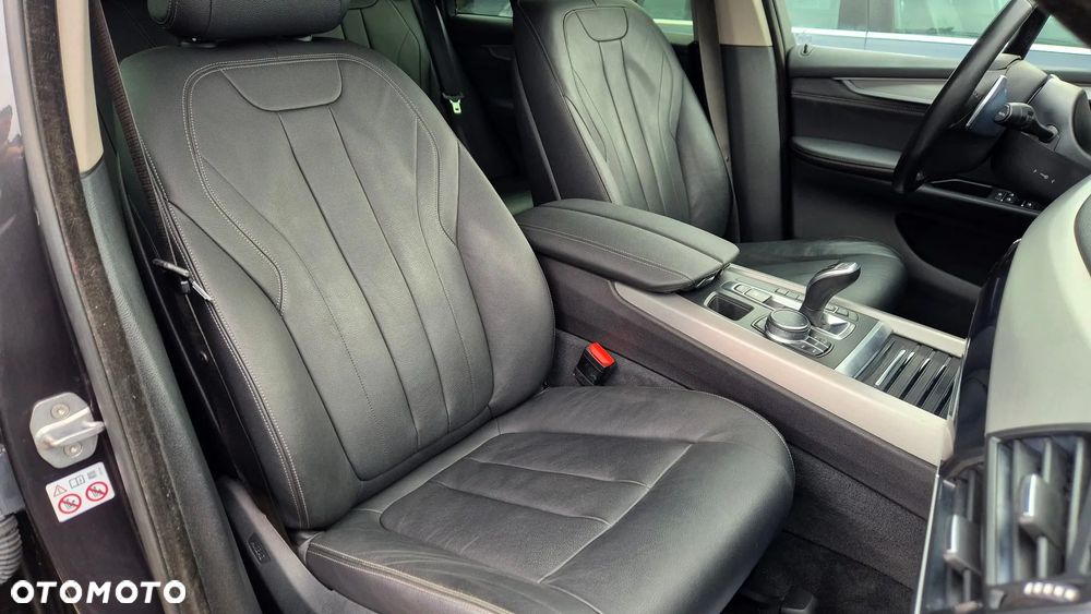 BMW X5 xDrive25d - 17