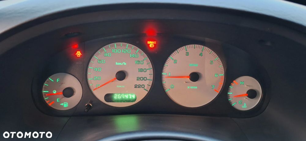 Chrysler Voyager 2.4 SE - 24