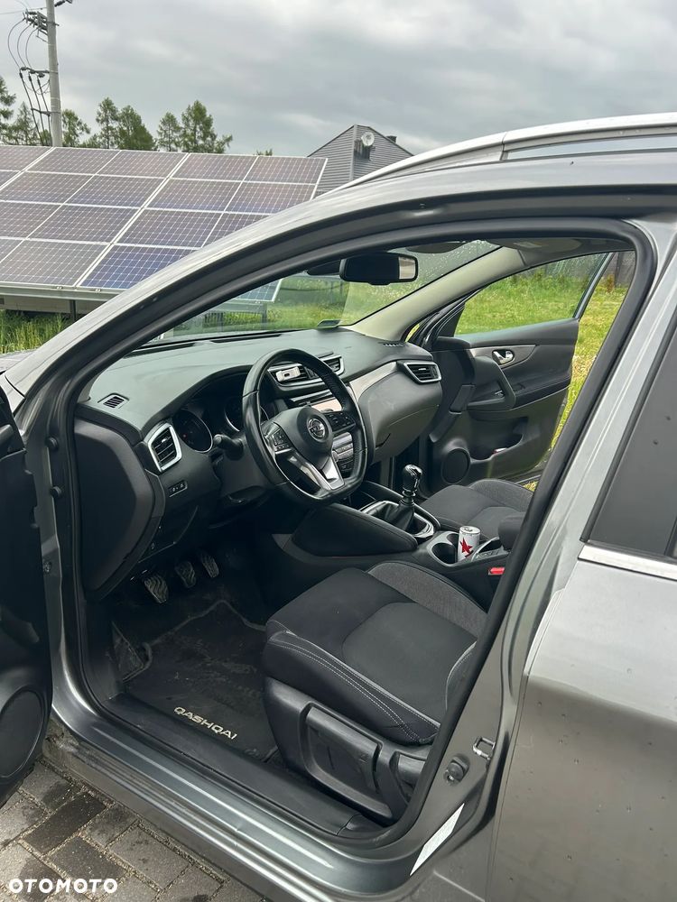 Nissan Qashqai 1.2 DIG-T N-Connecta EU6 - 12