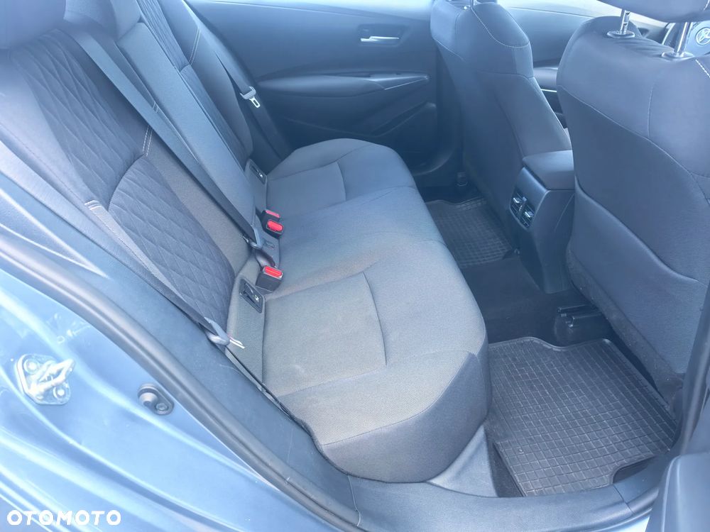 Toyota Corolla 1.5 Comfort - 17