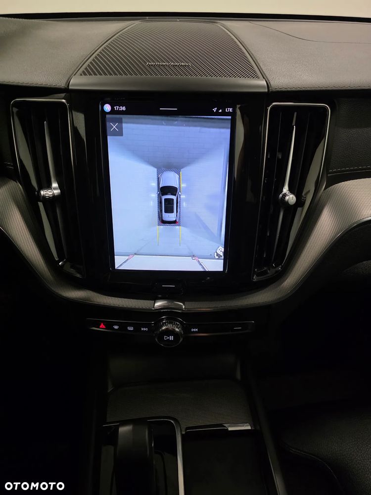 Volvo XC 60 B4 D Ultimate Dark - 9