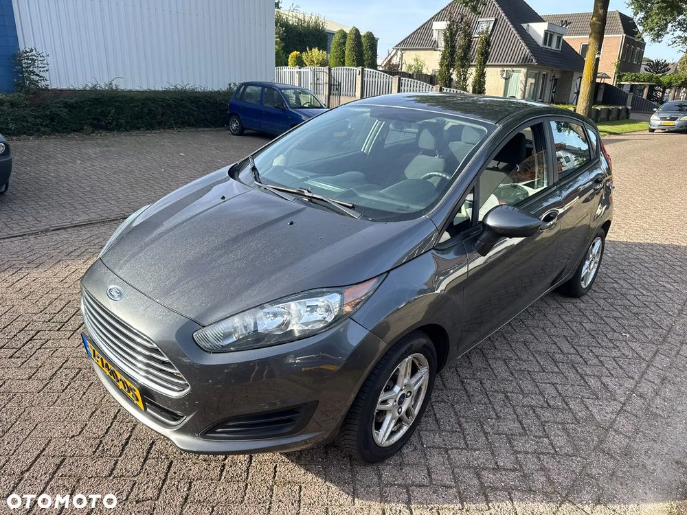 Ford Fiesta 2019 photo 2