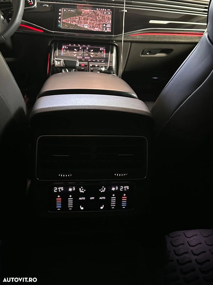Audi Q8 - 11