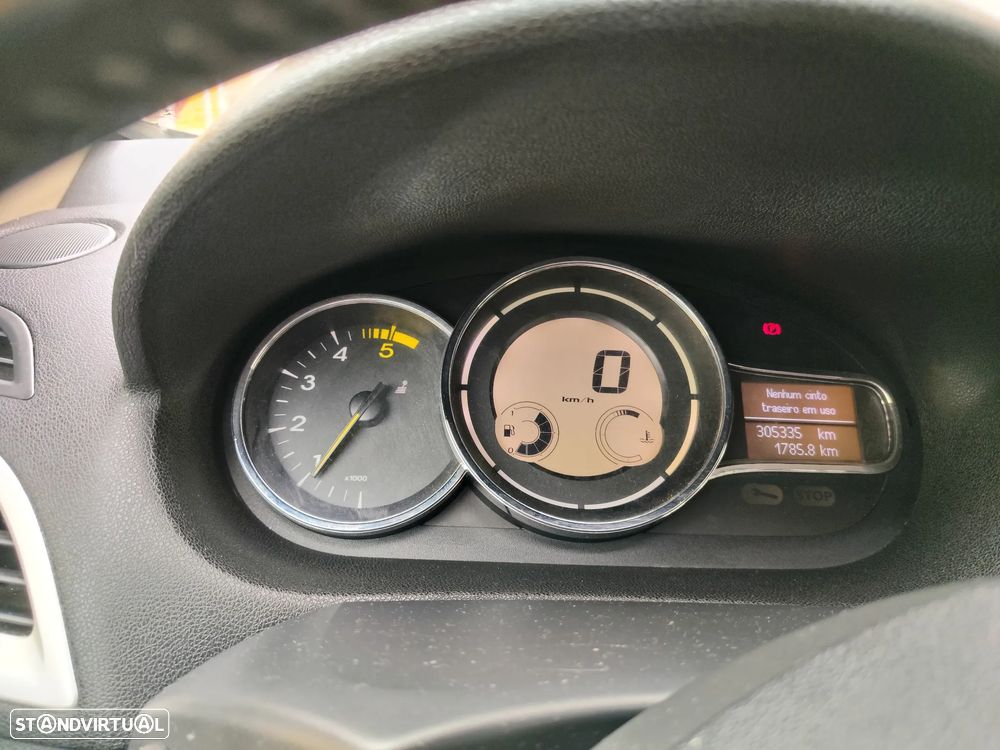 Renault Mégane Sport Tourer 1.5 dCi Confort SS - 10
