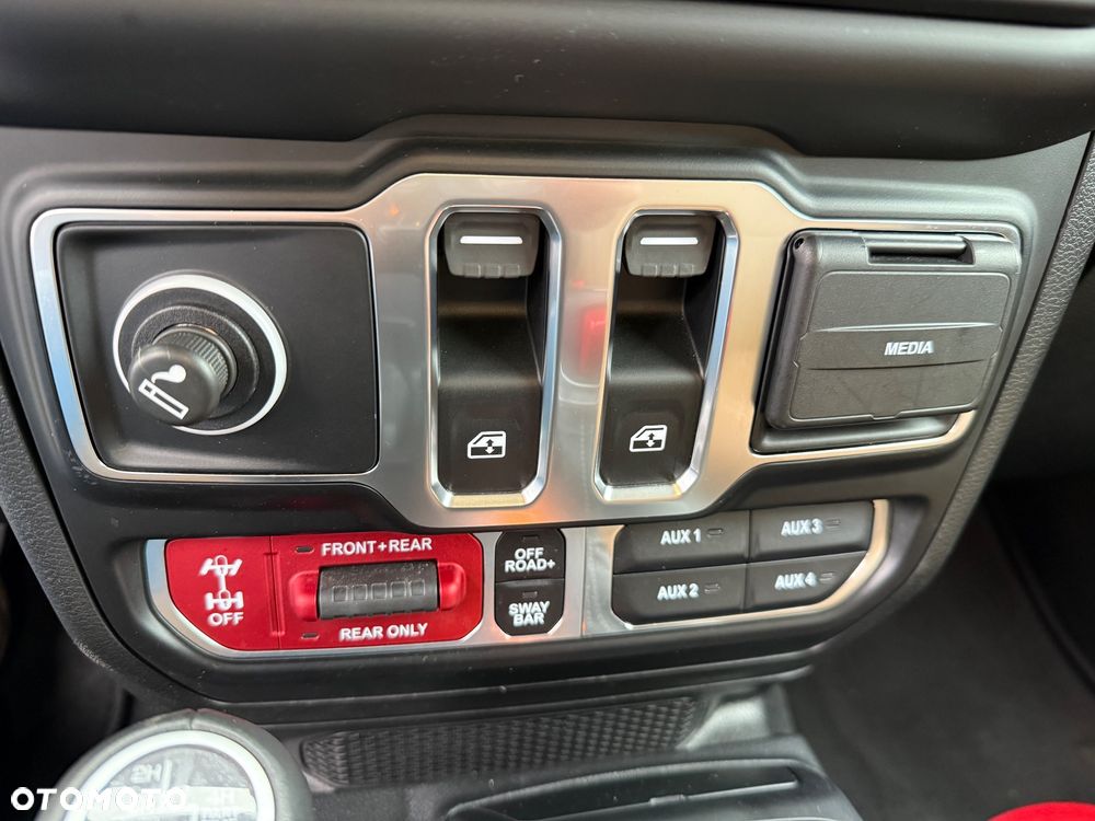 Jeep Wrangler GME 2.0 Turbo Rubicon - 36