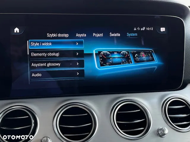 Mercedes-Benz Klasa E 300 de Avantgarde - 37