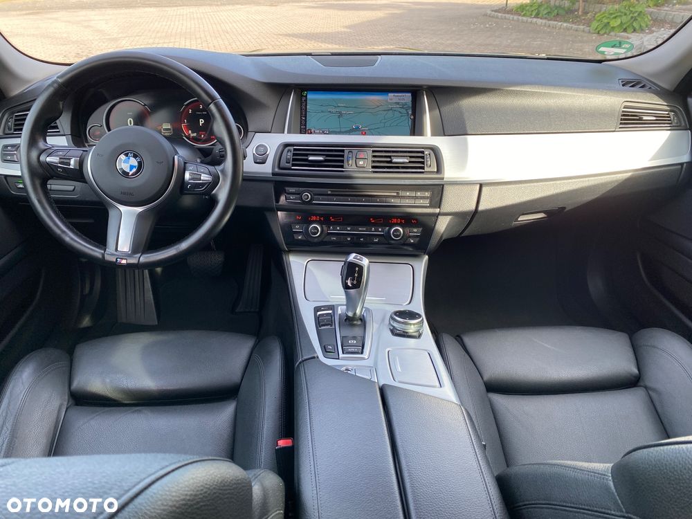 BMW Seria 5 520d Luxury Line sport - 22
