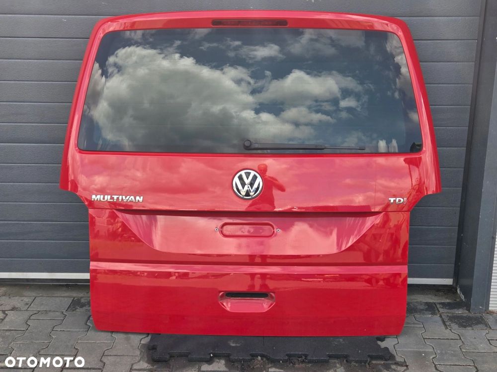 VW T6 klapa bagażnika tył czerwona LH3T - 1