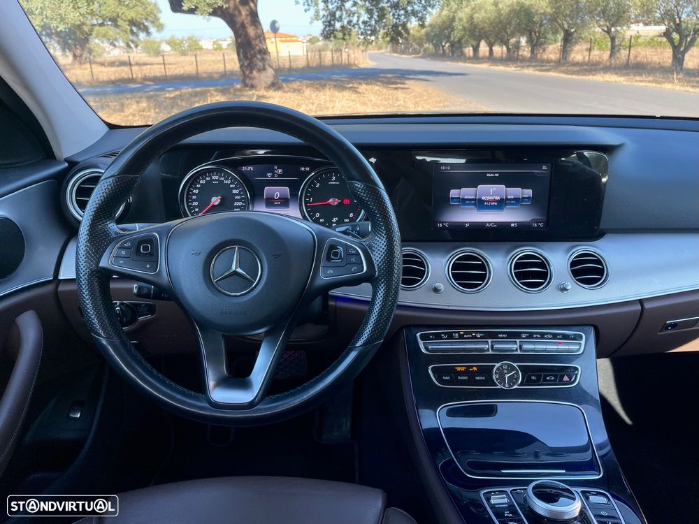 Mercedes-Benz E 220 d Avantgarde+ - 17