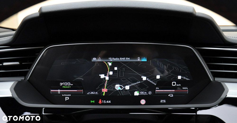 Audi SQ8 e-tron - 34