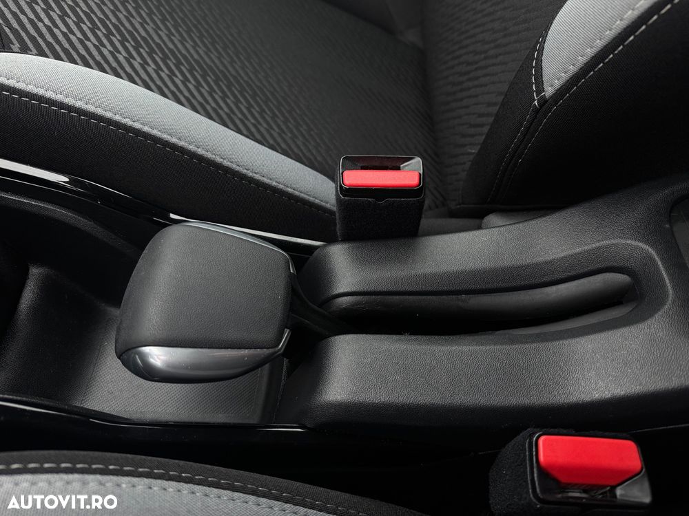 Peugeot 2008 BlueHDi 100 STOP & START Active - 17