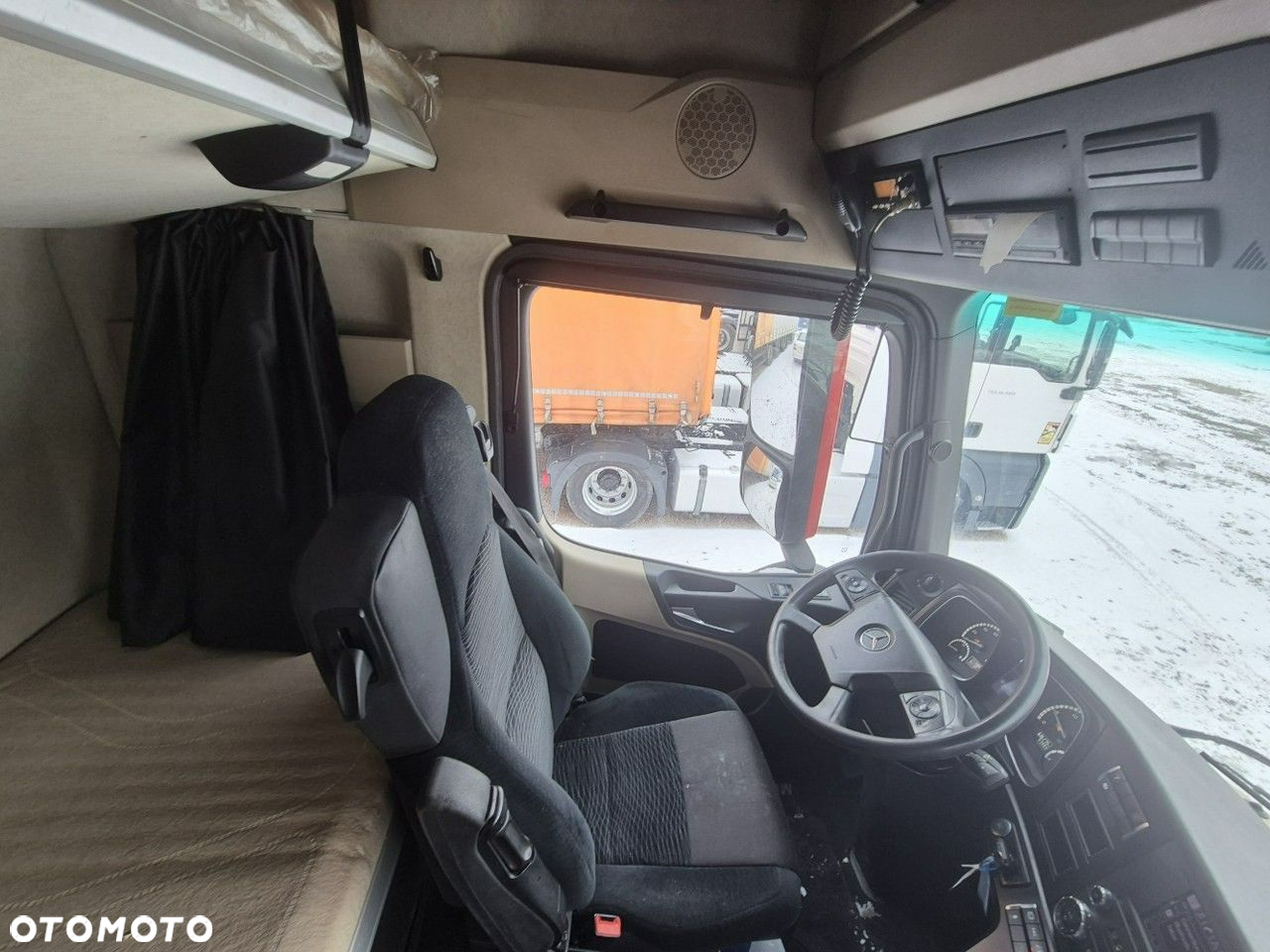 Mercedes-Benz Actros - 15