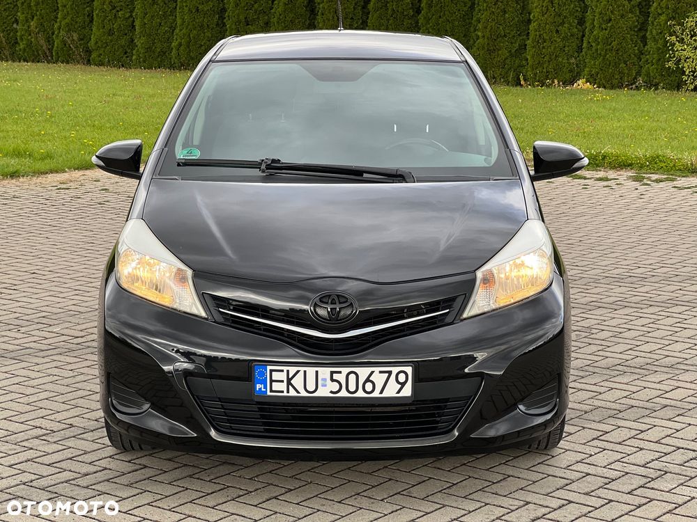 Toyota Yaris 2011 photo 4