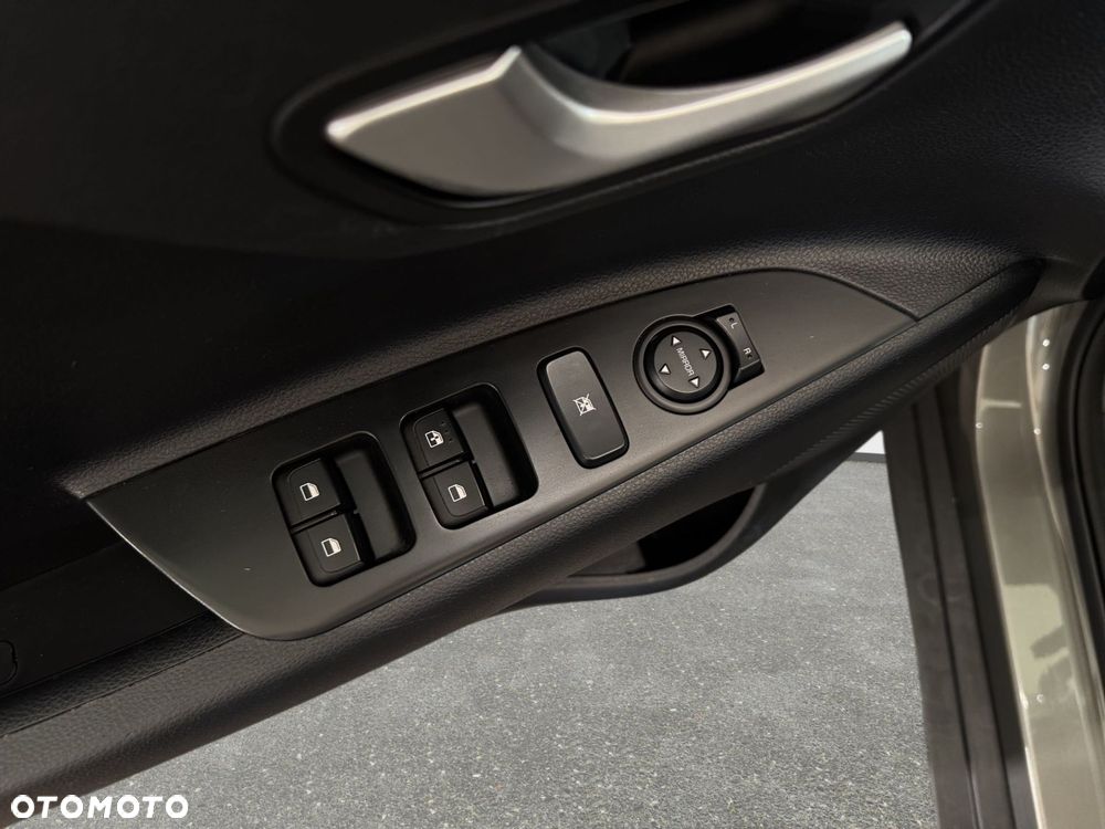 Kia Stonic - 27