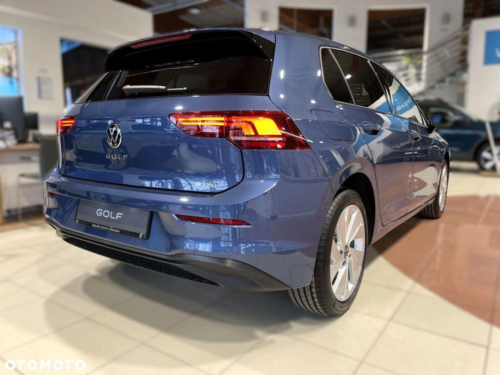 Volkswagen Golf - 30