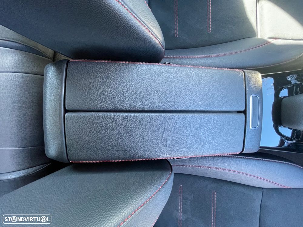 Mercedes-Benz A 250 - 32