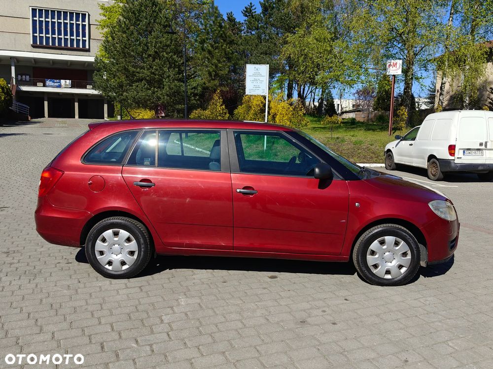 Skoda Fabia - 2