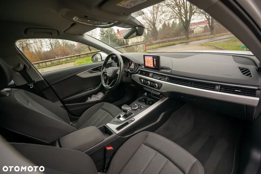 Audi A4 Avant 35 TDI S tronic - 21