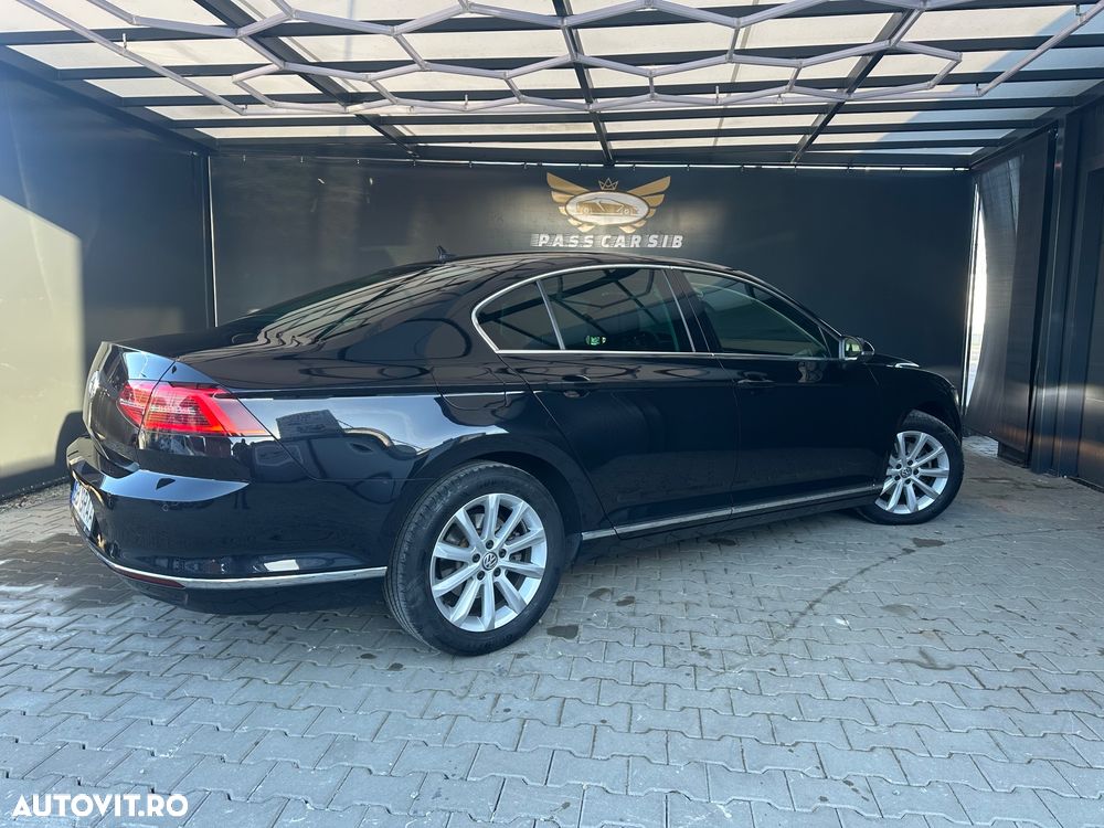 Volkswagen Passat 2.0 TDI (BlueMotion Technology) DSG Highline - 14