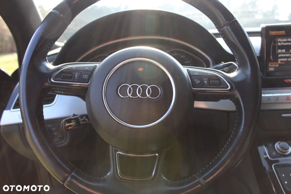 Audi A8 3.0 TDI ultra DPF quattro tiptronic - 12