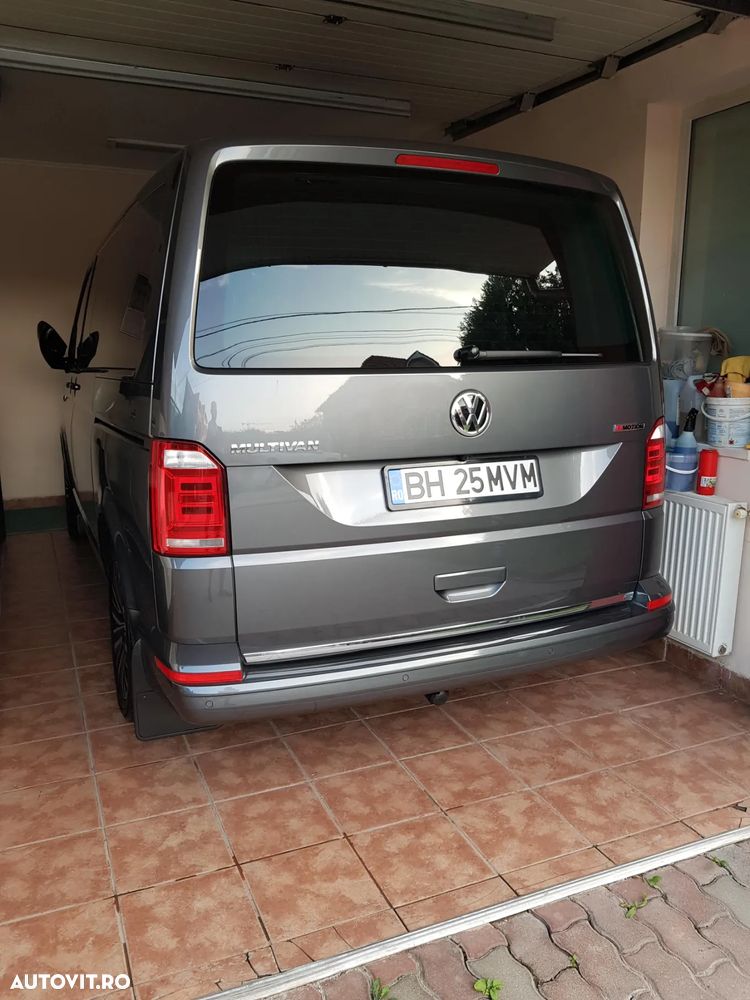 Volkswagen Multivan - 14