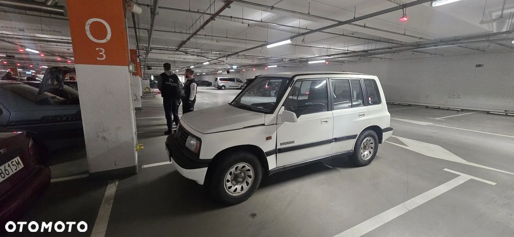 Suzuki Vitara - 1