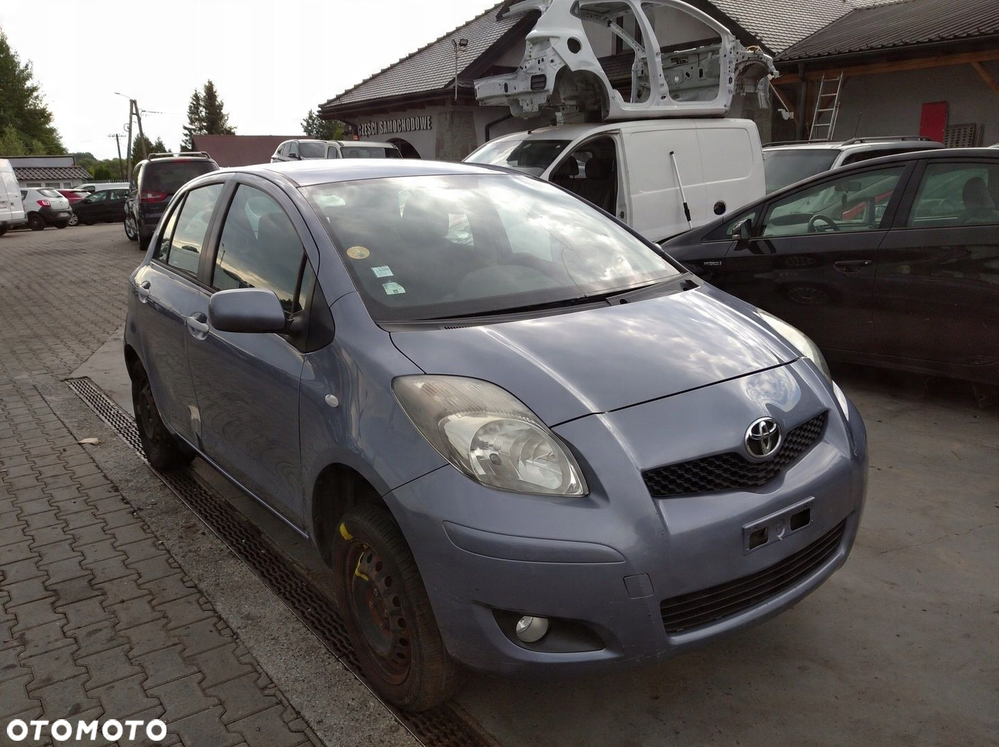 TOYOTA YARIS 2 II DRZWI PRZÓD PRAWE 8T4 5D - 14