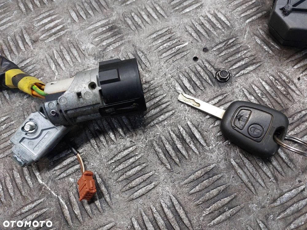 ZESTAW STARTOWY CITROEN C3 I 1.6 16V 9651812480 0261207860 9650585680 - 6