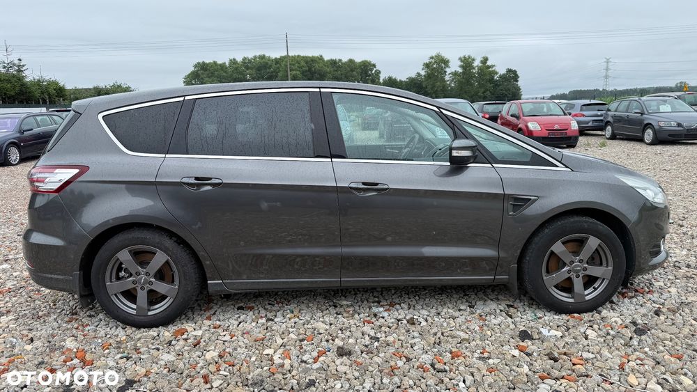 Ford S-Max 1.5 EcoBoost Titanium - 4