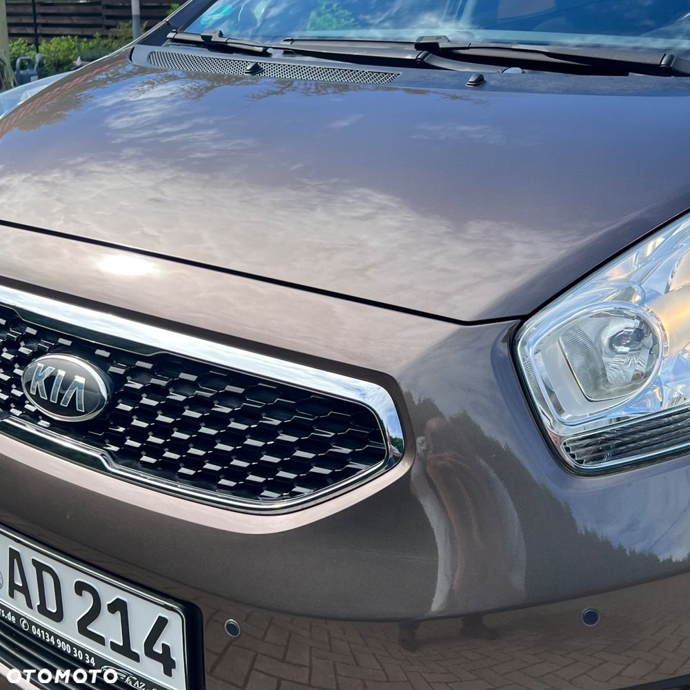 Kia Venga 1.6 CRDi 128 Fifa World Cup Edition - 1