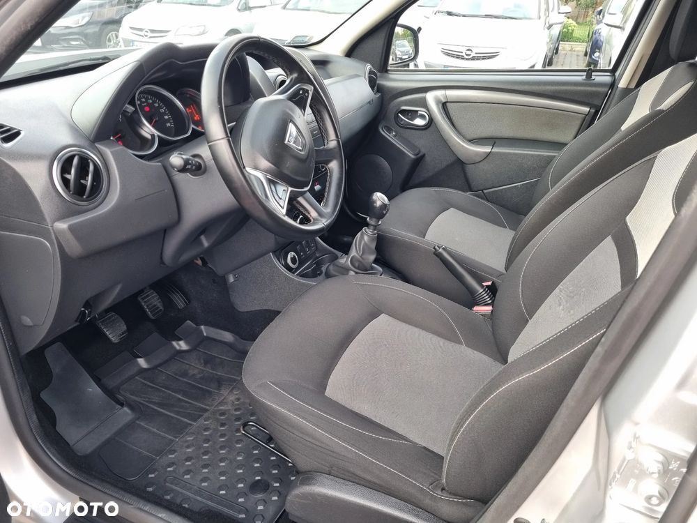 Dacia Duster 1.6 SCe Outdoor 4x4 S&S - 11