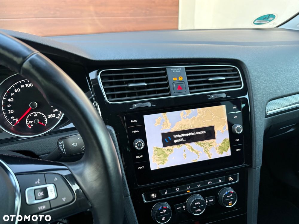 Volkswagen Golf Variant 1.6 TDI SCR United - 26