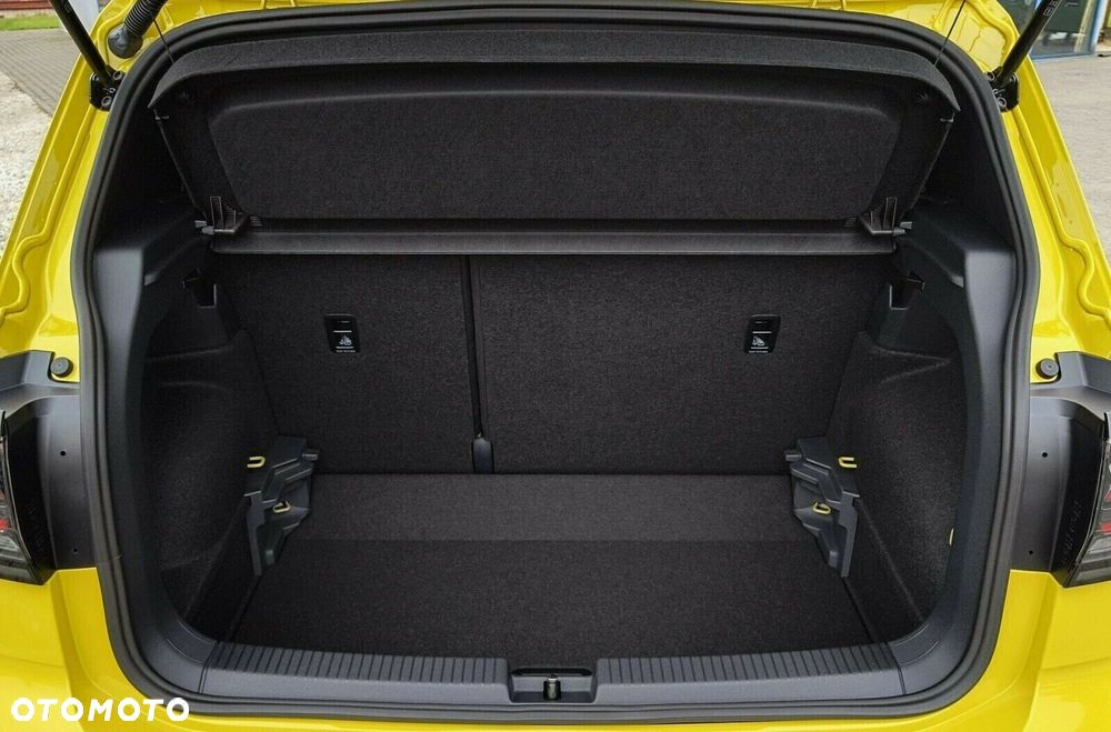 Volkswagen T-Cross - 24