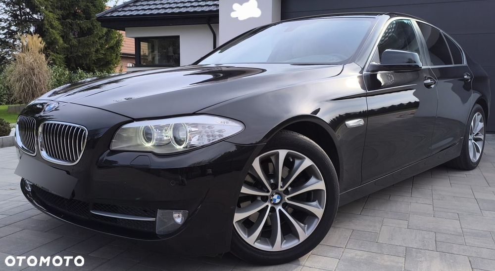 BMW Seria 5 520d xDrive - 1