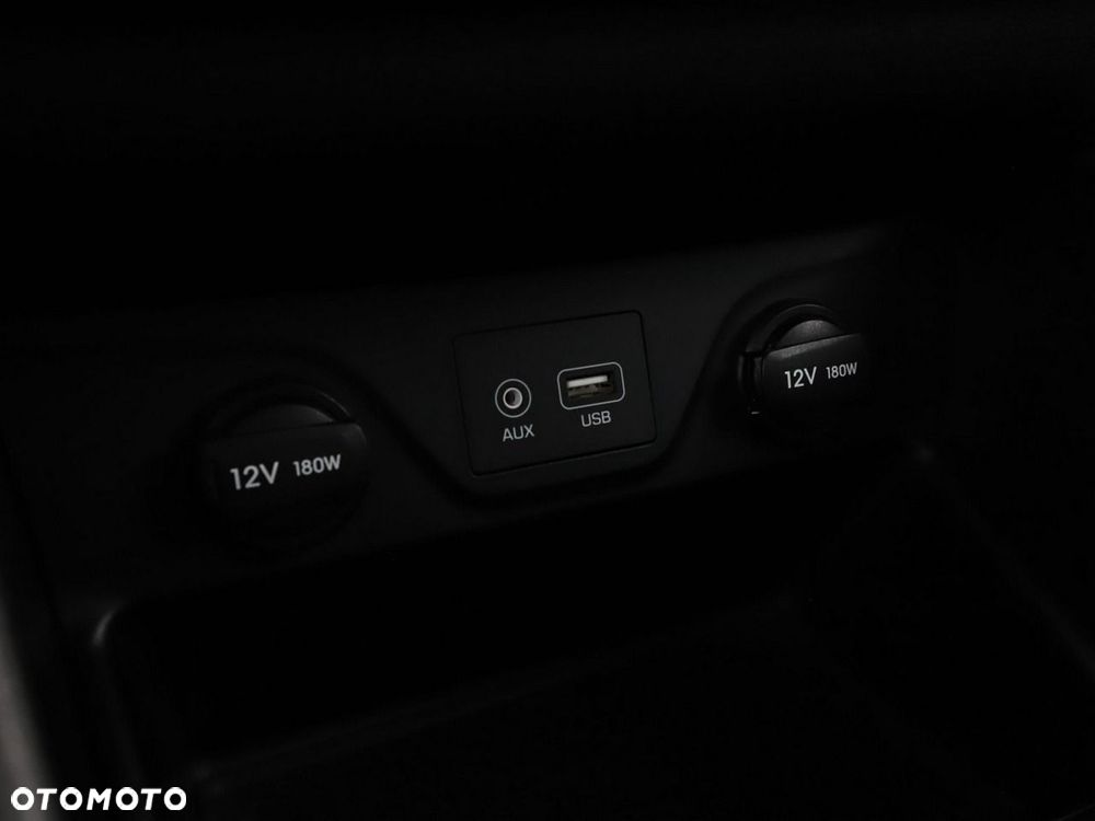 Hyundai Tucson 1.7 CRDI BlueDrive Style 2WD - 28