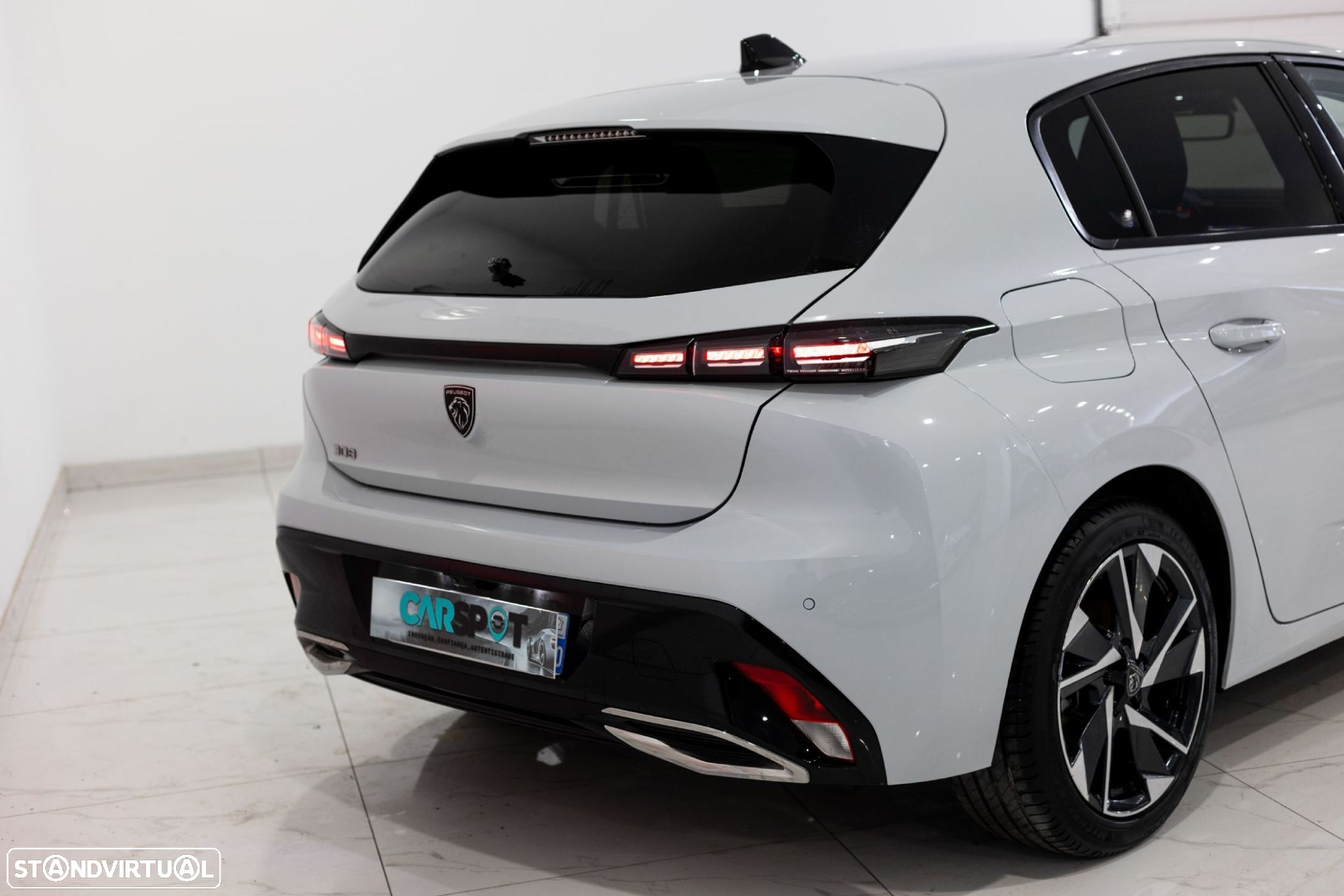 Peugeot 308 1.2 PureTech Allure Pack - 11