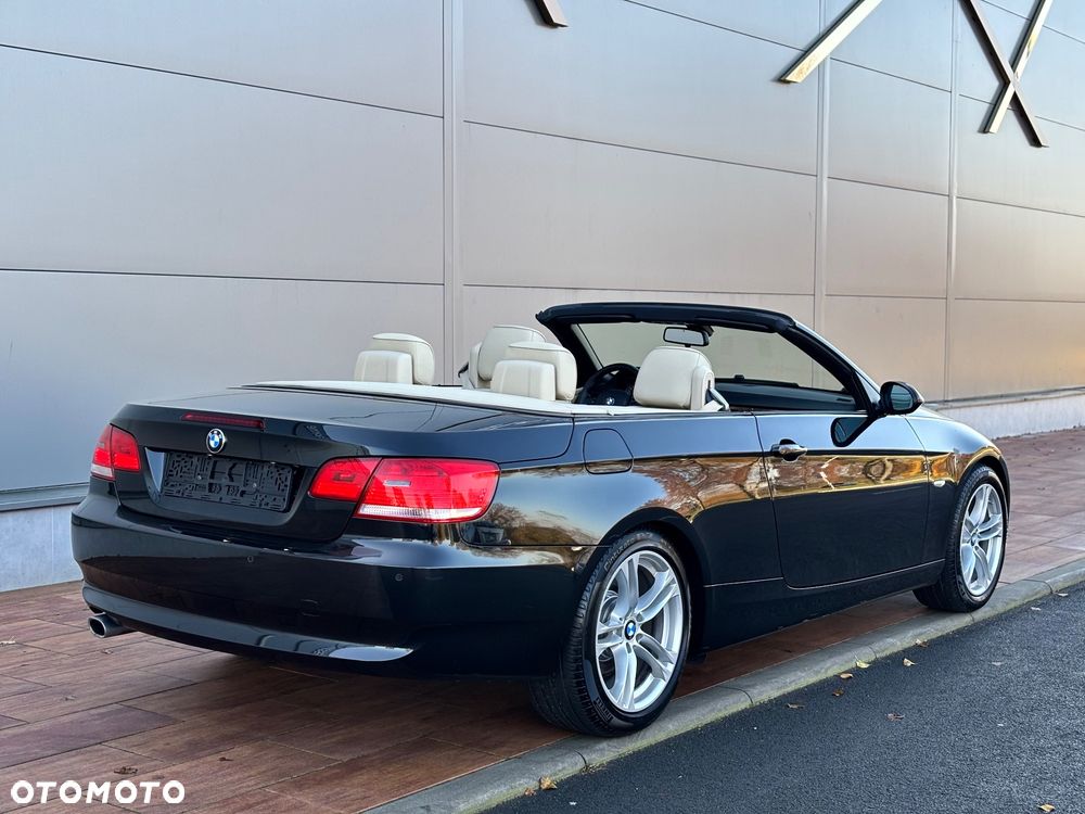 BMW Seria 3 320i Cabrio M Sport Edition - 14