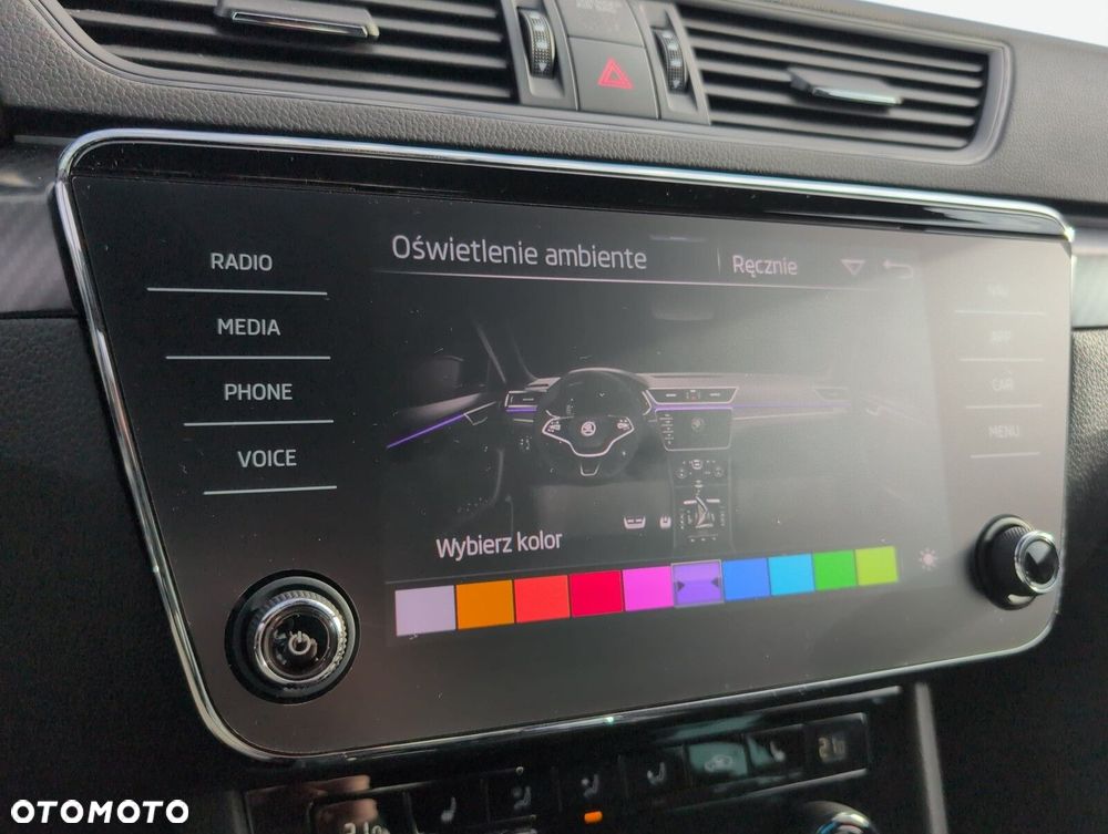 Skoda Superb 2.0 TSI Sportline DSG - 32