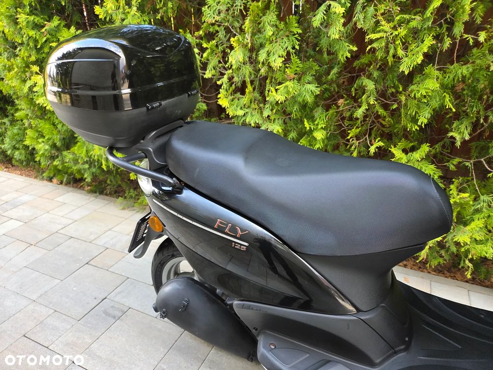 Piaggio FLY - 16