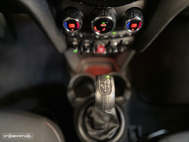 MINI 3 Portas One Auto - 16