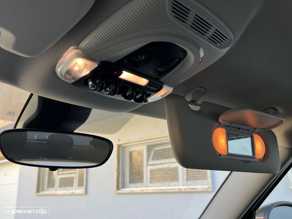 MINI Countryman One D - 39