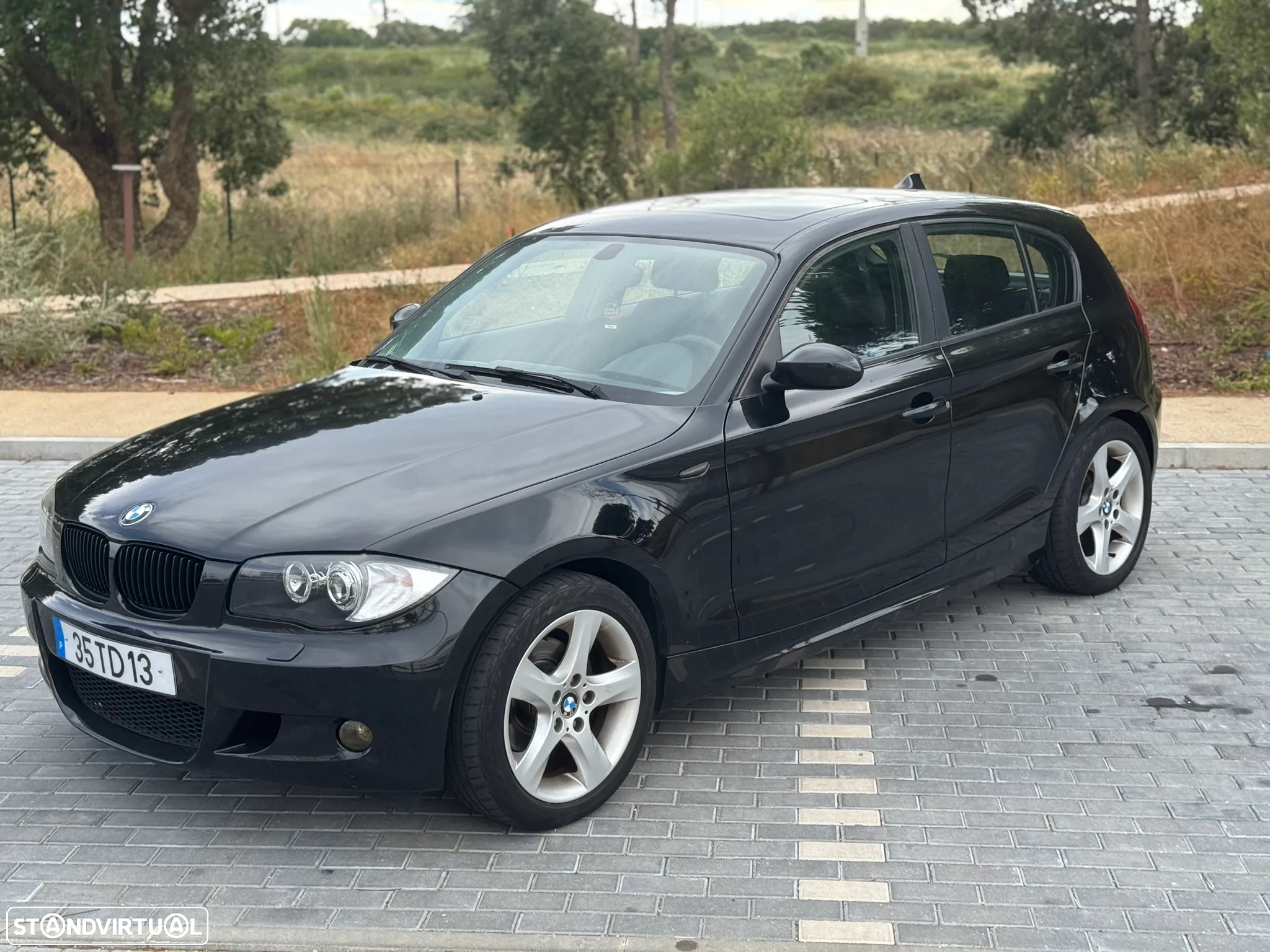 BMW 118 d Pack M - 3