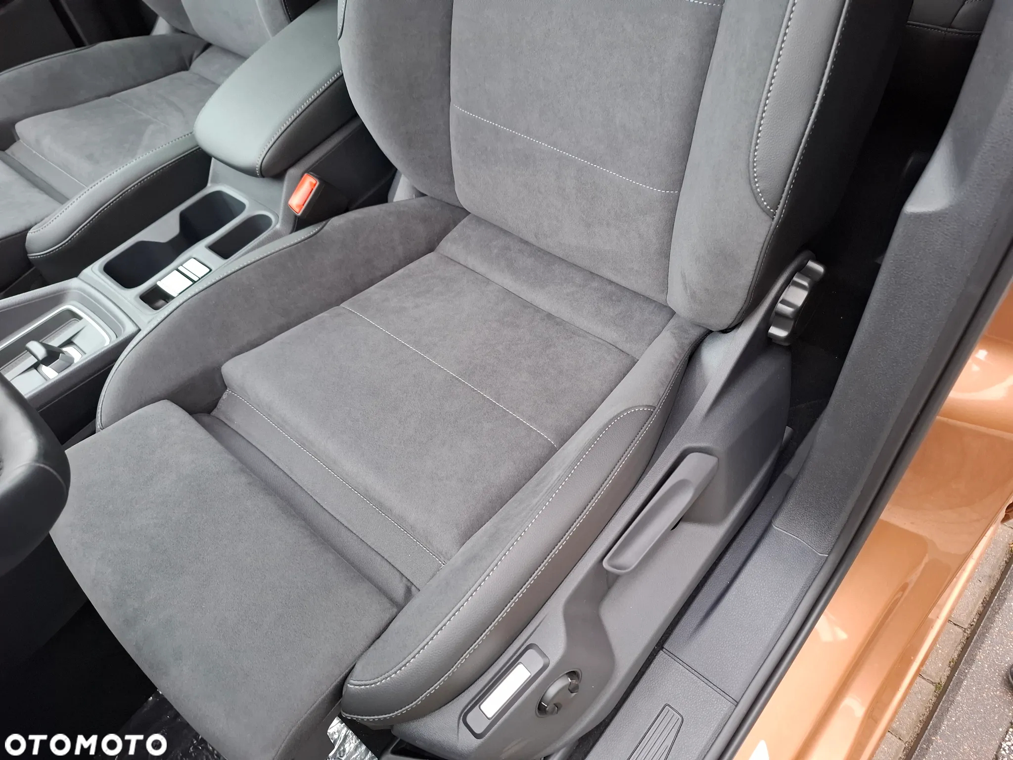Volkswagen Caddy Maxi 2.0 TDI Style DSG - 5