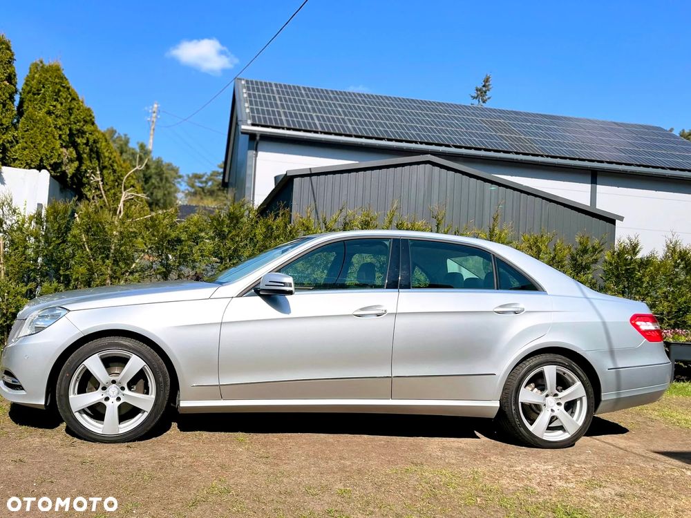 Mercedes-Benz Klasa E 350 CDI BlueEff Avantgarde - 2