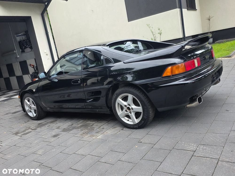 Toyota MR2 - 12